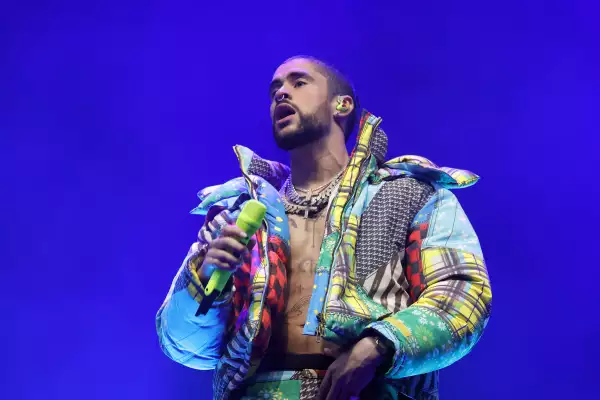 Bad Bunny hace historia como el primer headliner latino en Coachella