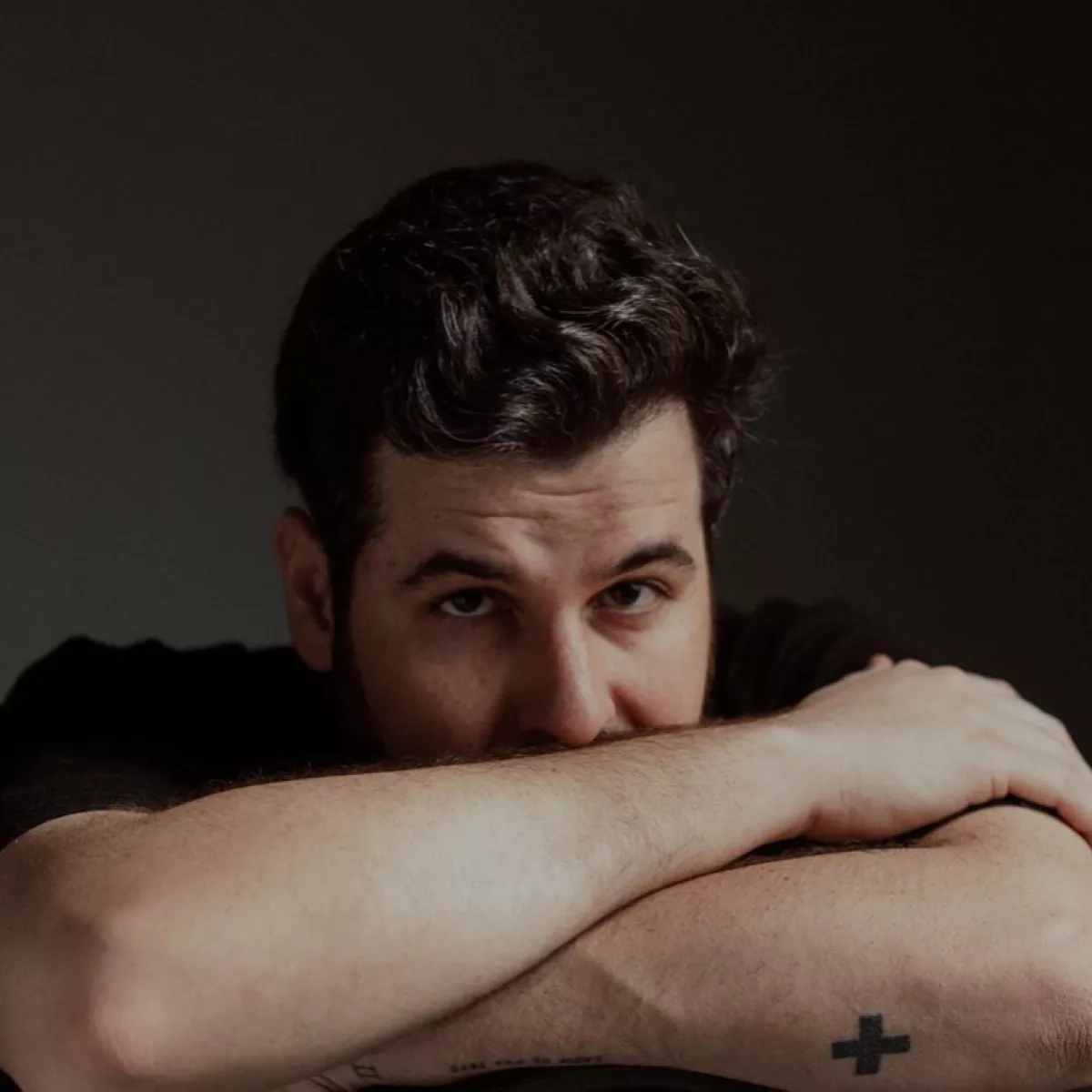 Fotos del Instagram de Kurt cantante y compositor mexicano