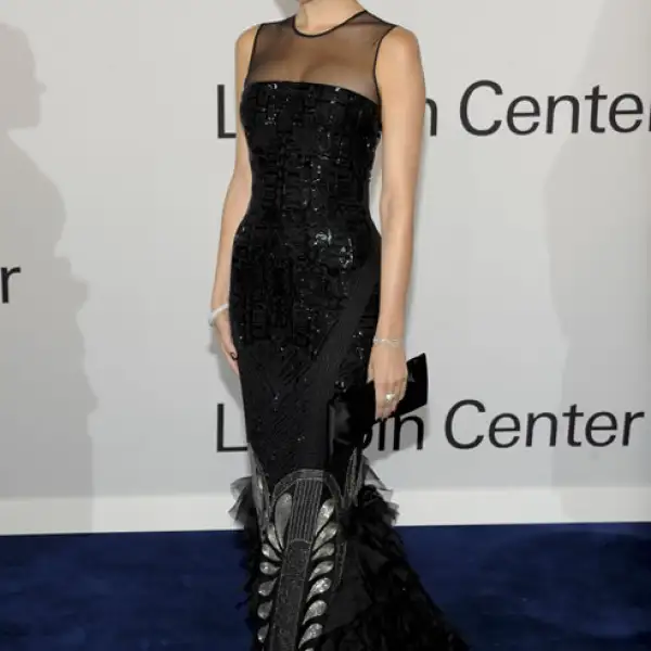 Camilla Belle en una fiesta de Ralph Lauren.