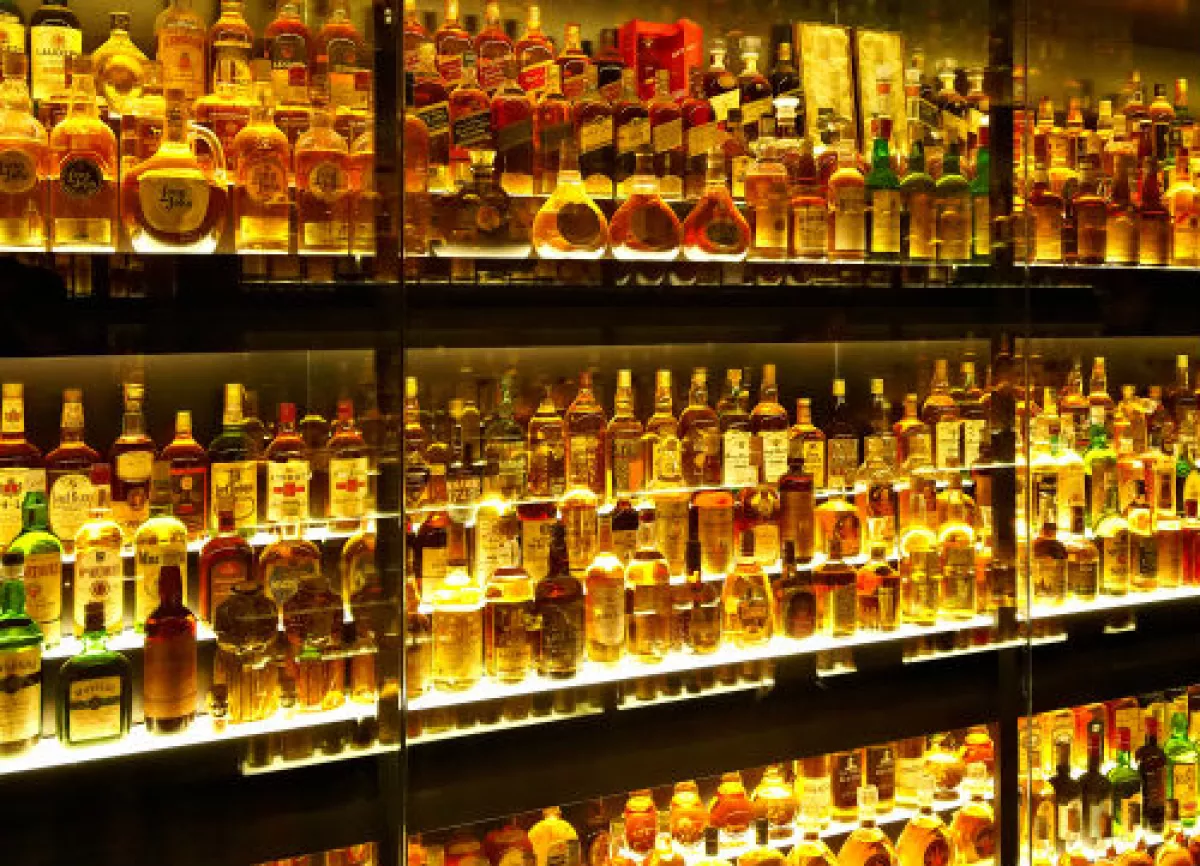Diageo cantina botellas