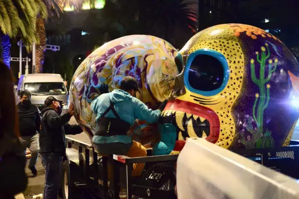 La exposición estaba planeada para mantenerse hasta el 10 de noviembre, pero fueron retiradas ante el riesgo de contagio. Foto: Gobierno CDMX