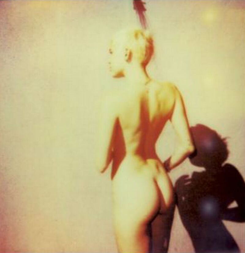 Miley en su momento más artístico en sus recientes fotos.