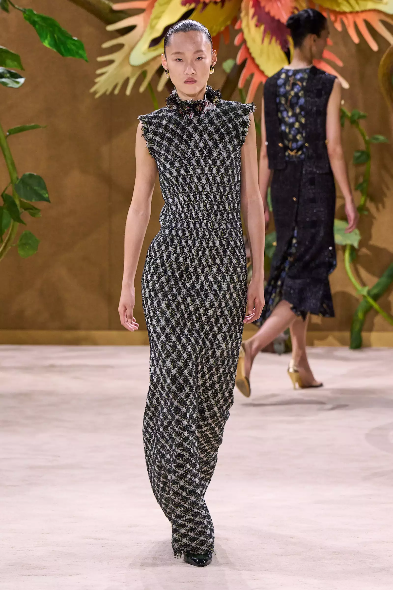 Chanel HC F26 020.jpg