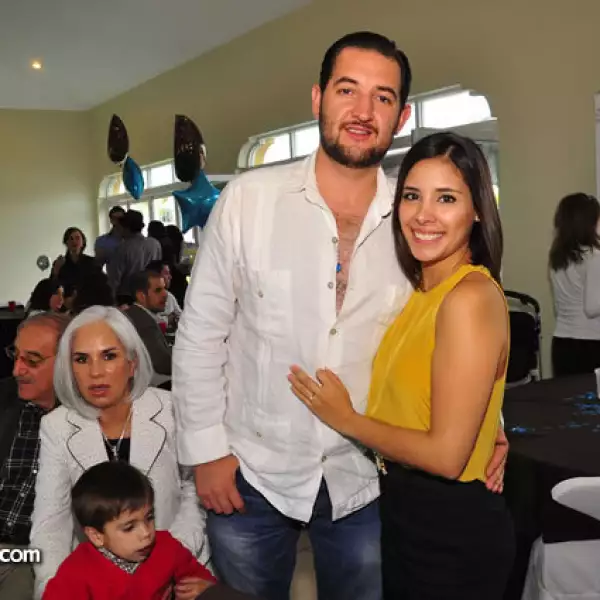 Ricardo Aguirre,Gigi Carpenter de Aguirre