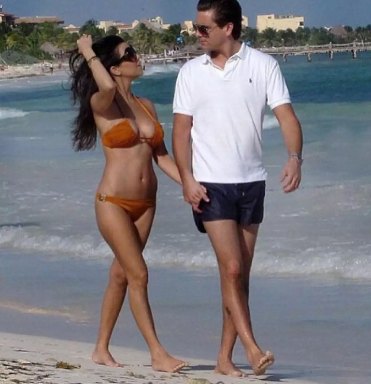 Scott Disick tampoco podía quedarse atras en las felicitaciones.