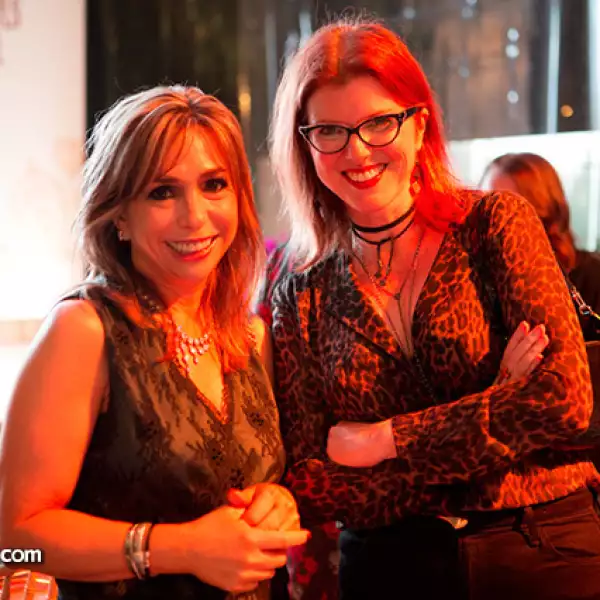 Lydia Zelinski y Finn