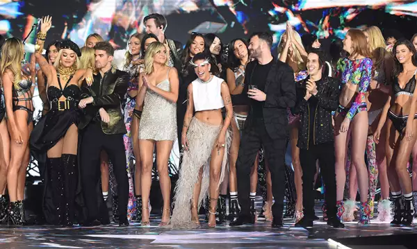 Victoria's Secret Fashion Show, Runway, New York, USA - 08 Nov 2018