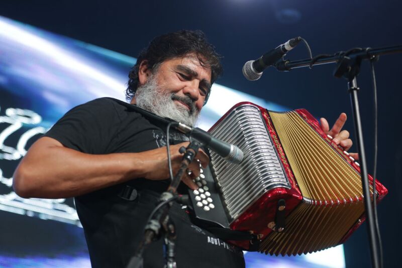 Celso Piña