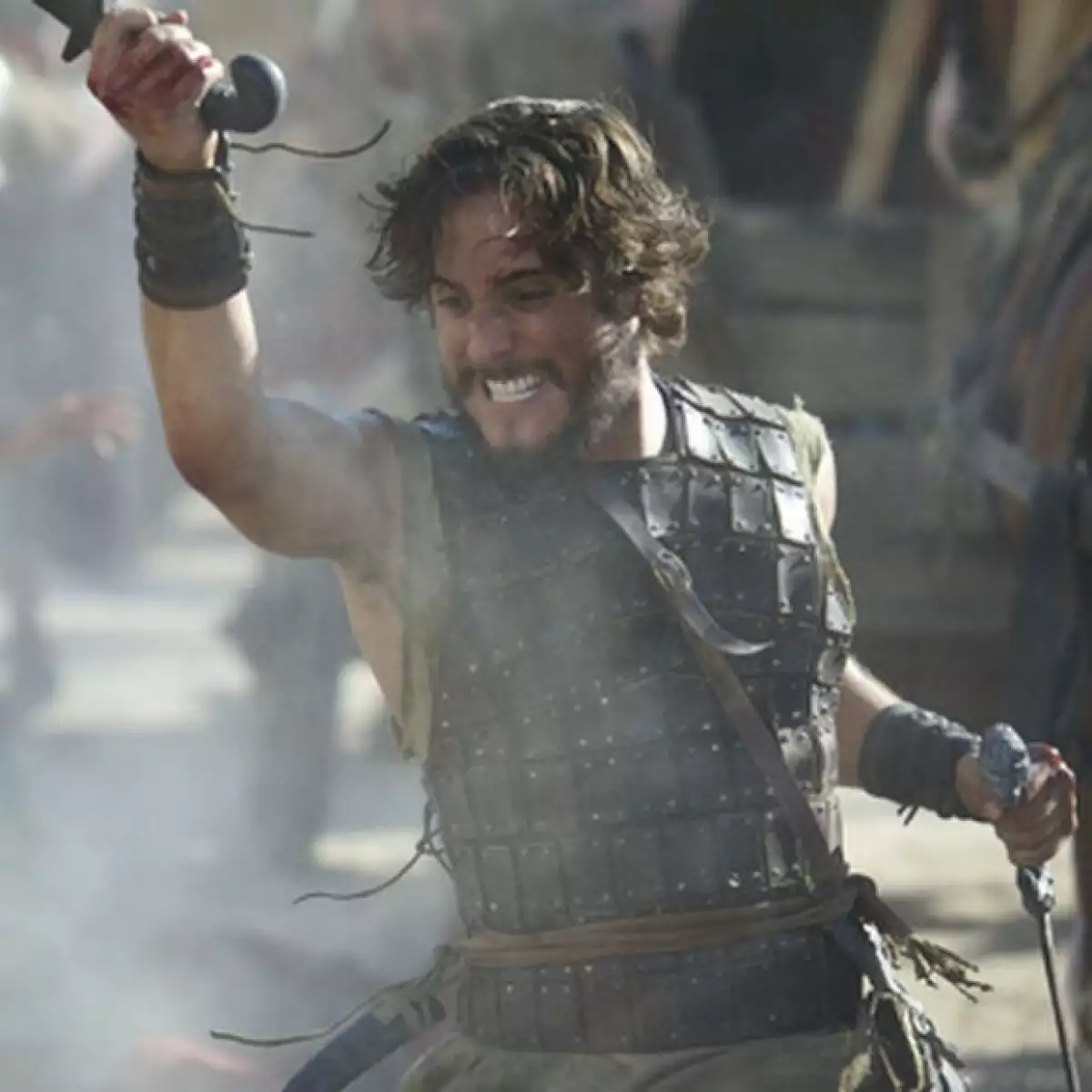 Diego Boneta caracterizado como el guerrero Amram en The Dovekeepers.