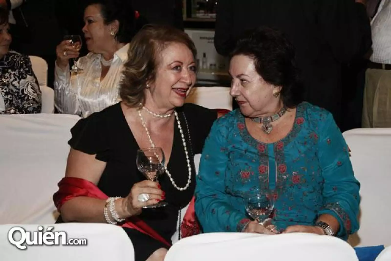 Luz Díaz y María Carso