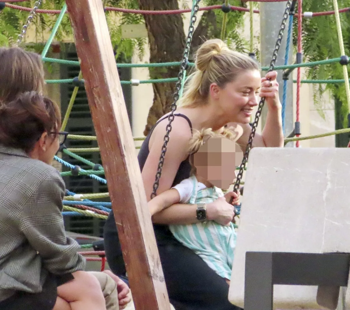 Amber Heard y su hija Oonagh
