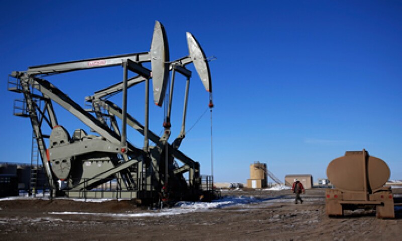 Los expertos estiman que el petróleo siga por debajo de los 100 dólares por barril por un corto y mediano plazo. (Foto: iStock by Getty Images. )