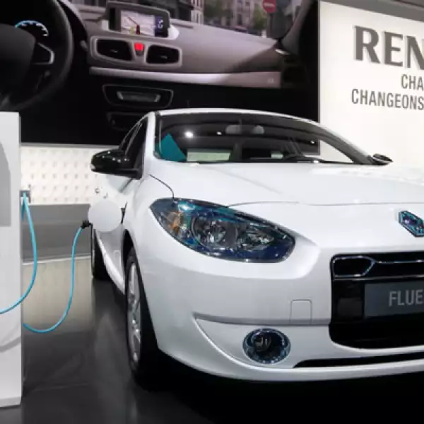 Este vehículo es la versión ecológica del modelo que se comercializará en México a partir del 1° de noviembre. Cuenta con un motor cero emisiones y un rendimiento de hasta 140 km/h.