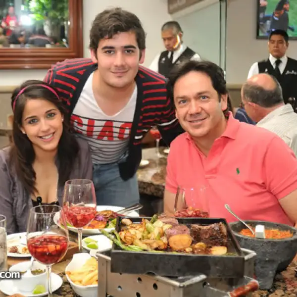 Adriana Chávez,Francisco Estopier,Francisco Estopier