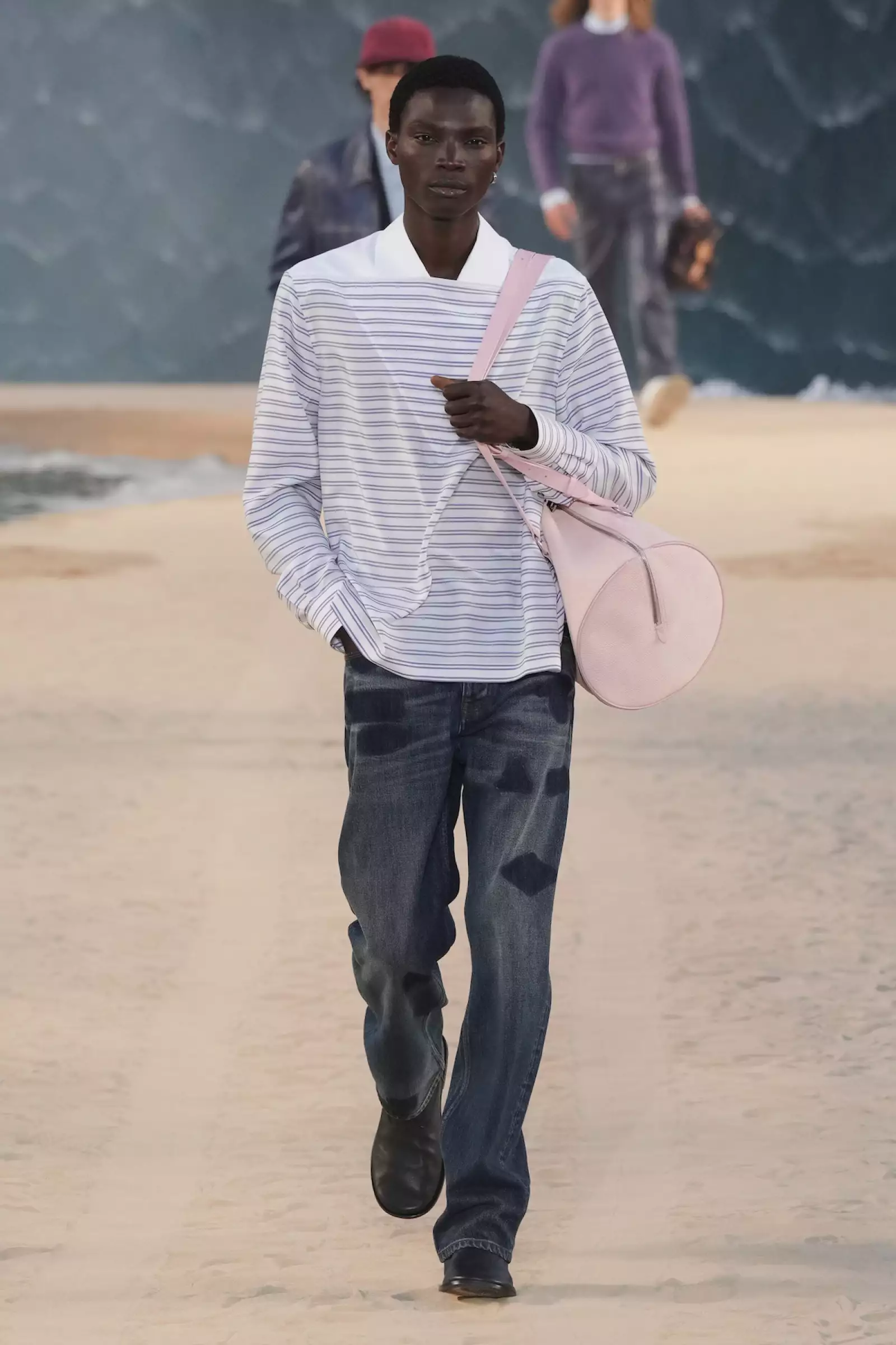 Vuitton m S27 013.jpg