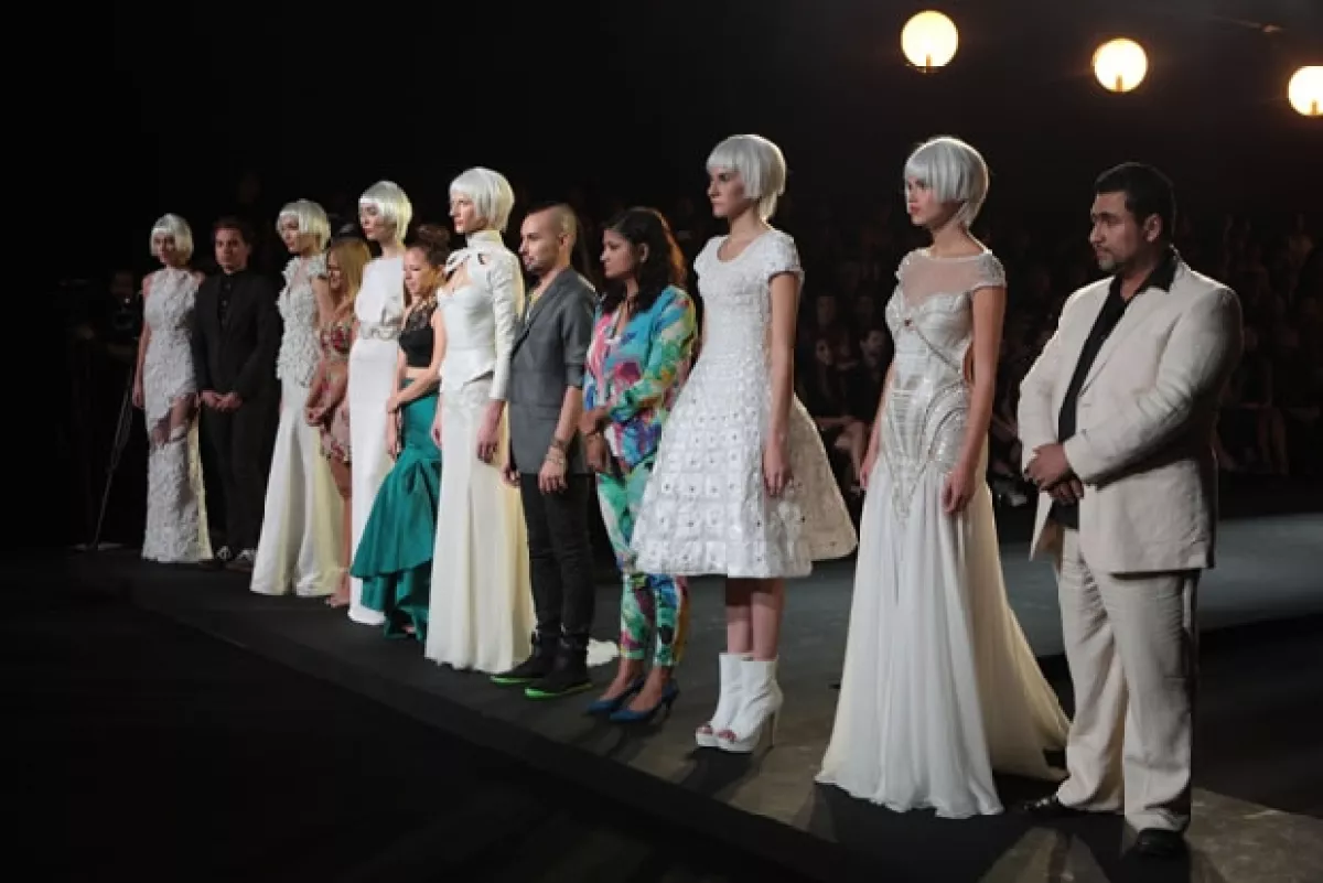 Fueron 14 diseños finalistas de Haute Couture en Blanc.