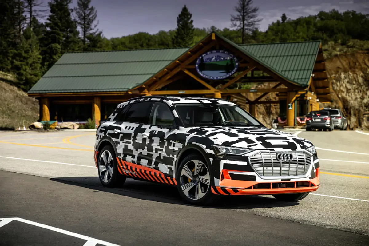 Audi e tron 