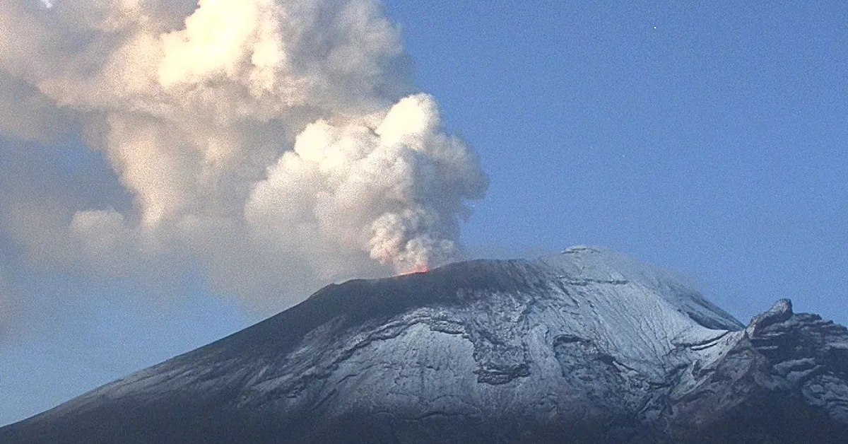 Cómo amaneció el Popocatépetl 23 de mayo 2023