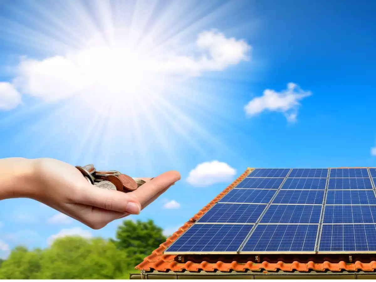 solar-panel-on-the-roof-of-the-house-picture-id864911210.jpg