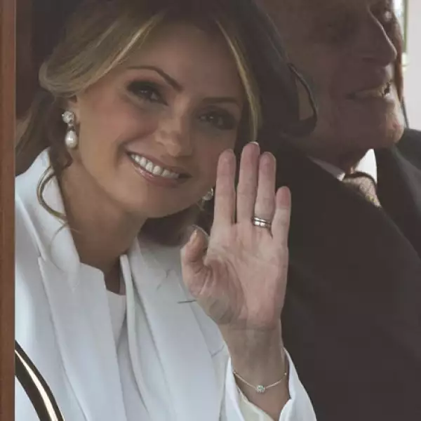 Angélica Rivera con Felipe de Edimburgo, esposo de la reina Isabel II.