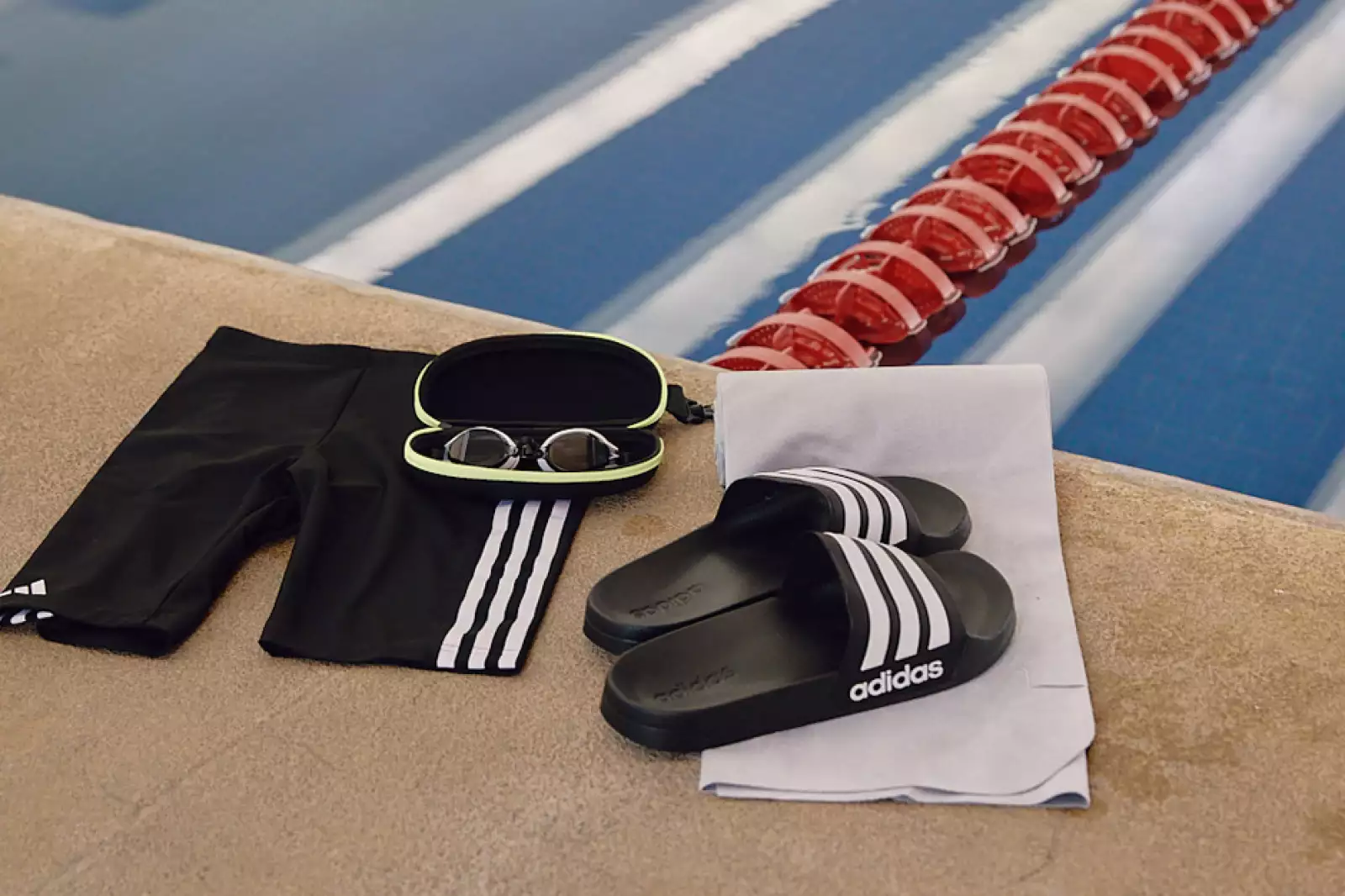 Ideas de prendas y accesorios para natación