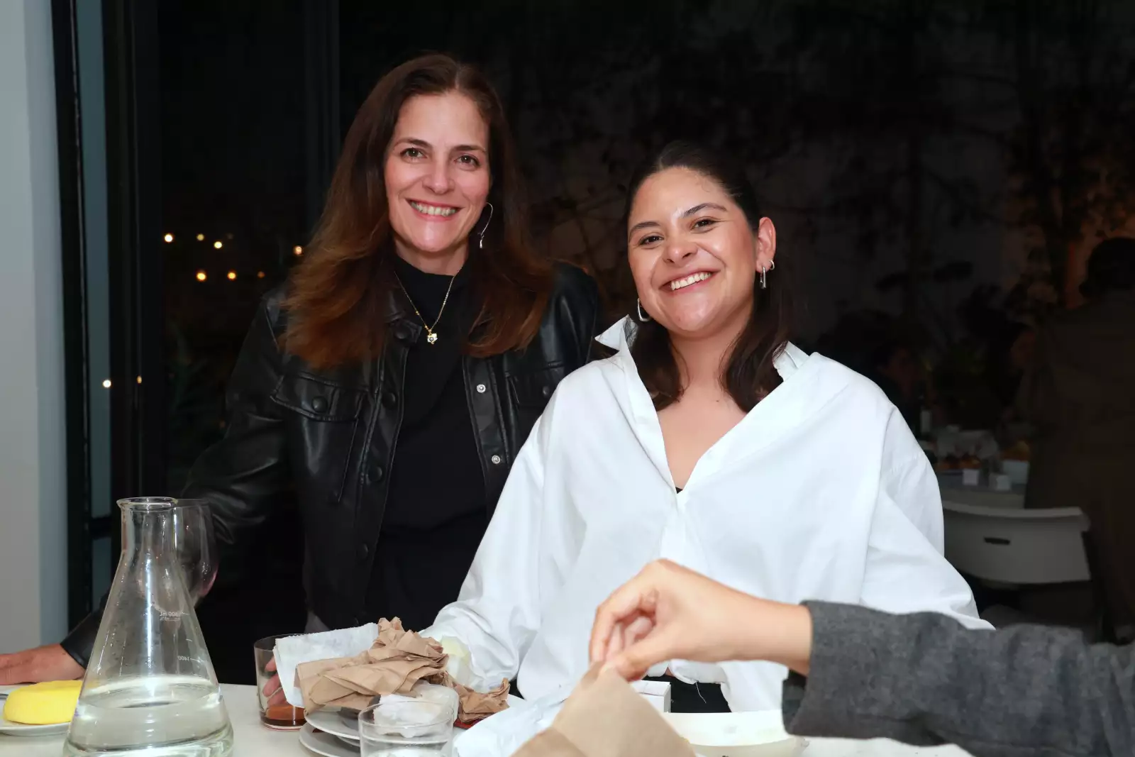 Adriana Azuara y Lina Plancarte