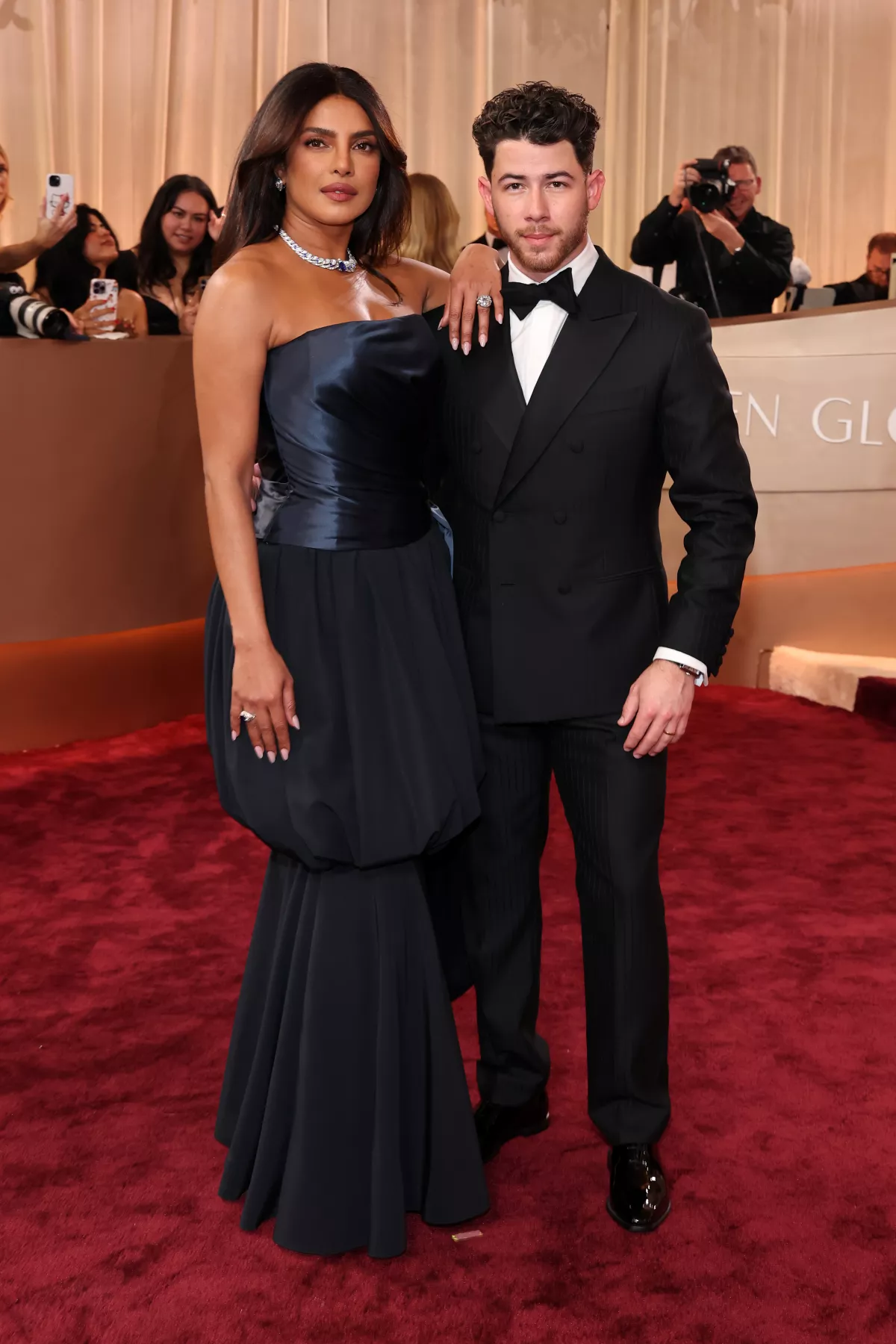 Priyanka-Chopra-Nick-Jonas