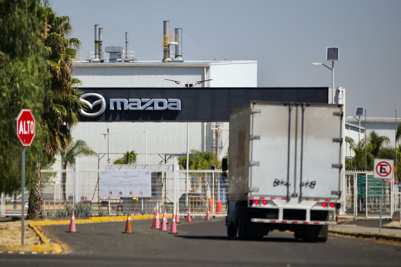 El sector automotriz ya enfrenta desventaja comercial y Mazda es muestra de ello