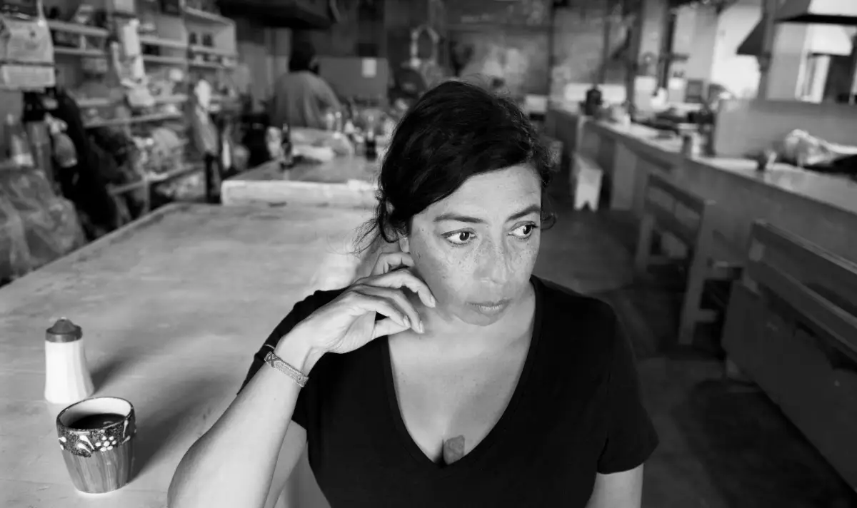 Retrato de la cineasta Tatiana Huezo. 