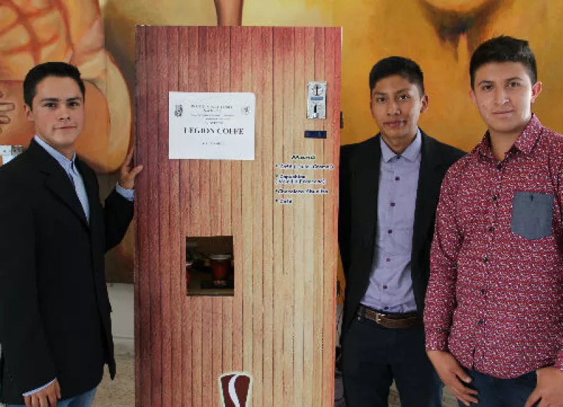 m�quina de caf� de bajo costo