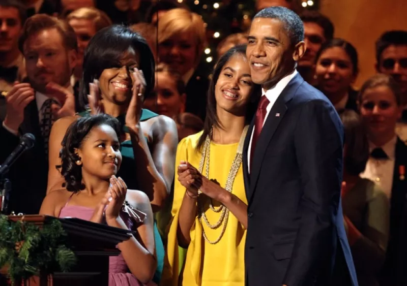 Durante la 30 edición del Concierto Anual de Navidad en Washington, Sasha y Malia, cumplieron su sueño de conocer a Justin Bieber.