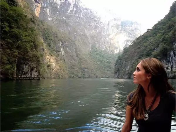 Anahí en el Cañon del Sumidero.