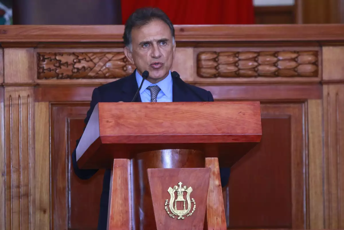 Va contra esposa de Duarte