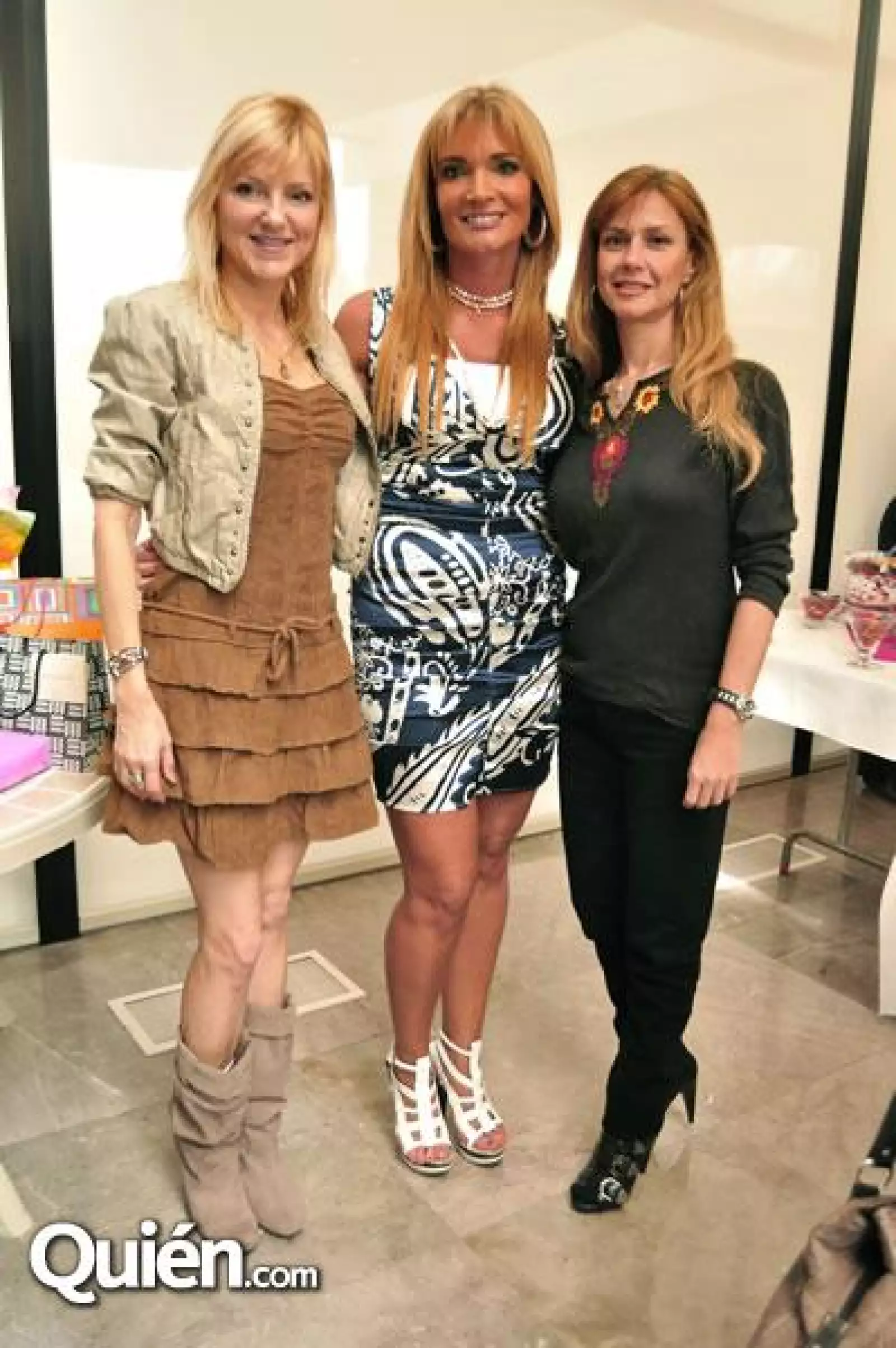 Gina Medina Imaz,Verónica Lepeley Cambiaso y Melina Gómez