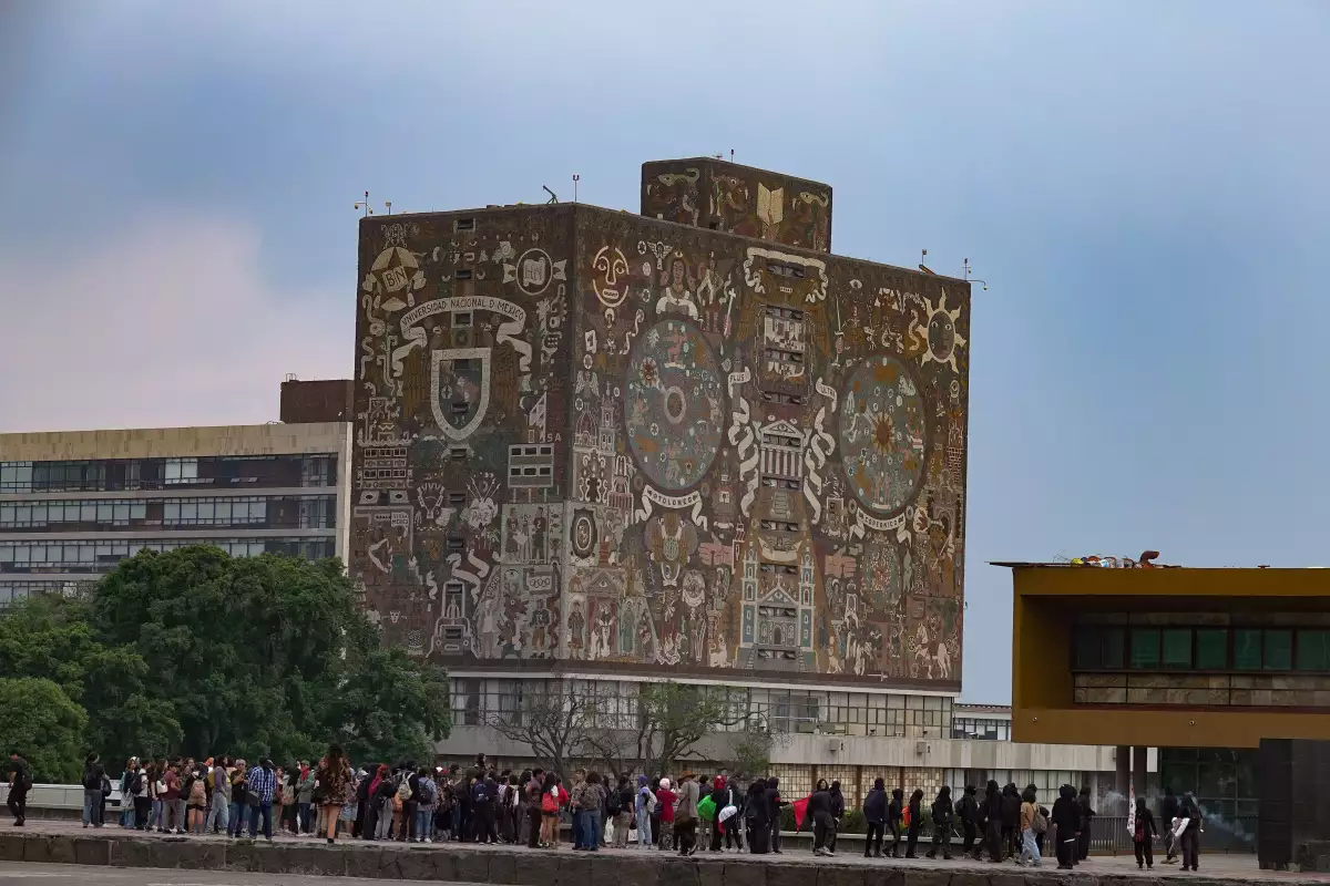 Protesta contra  porros UNAM