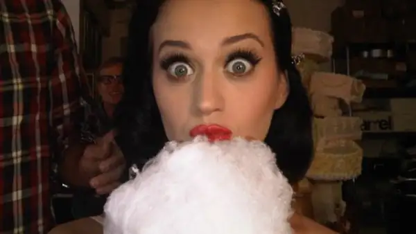 Katy Perry subió esta imagen para sus fans en Twitter.