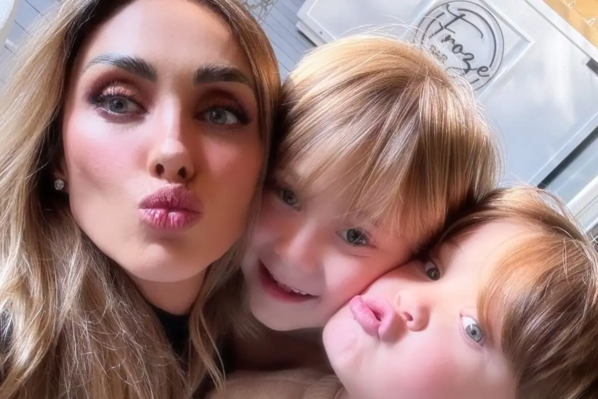 anahi-hijos (1).jpg