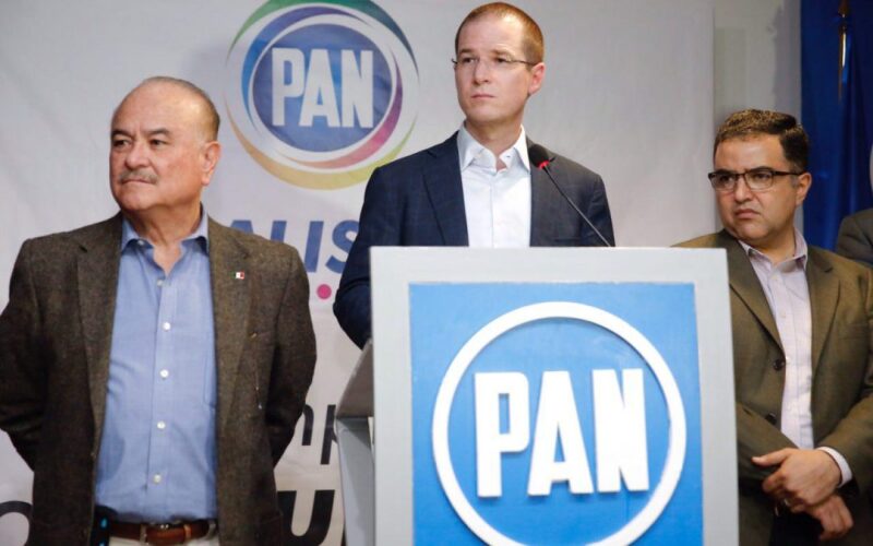El reloj panista
