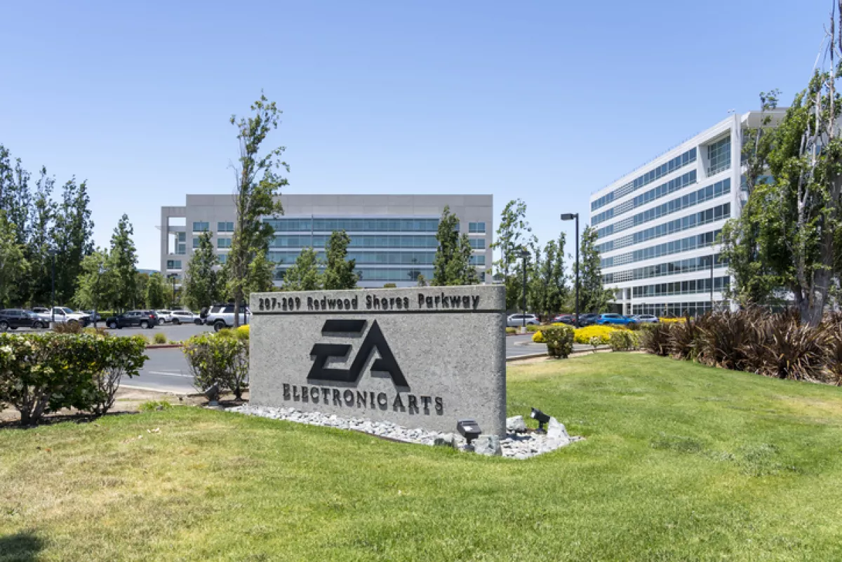 Consorcio árabe y yerno de Trump compran EA