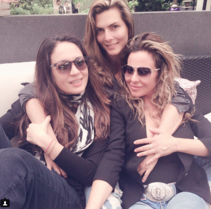 Montserrat, Yolanda y Kate se demostraron el cariño que se tienen desde hace años.