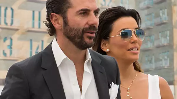 La pareja se casó en Valle de Bravo y por el momento no buscan crecer la familia.