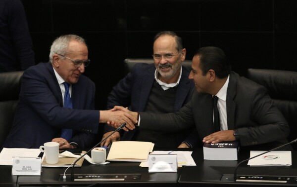 Senadores discuten ajustes al T-MEC