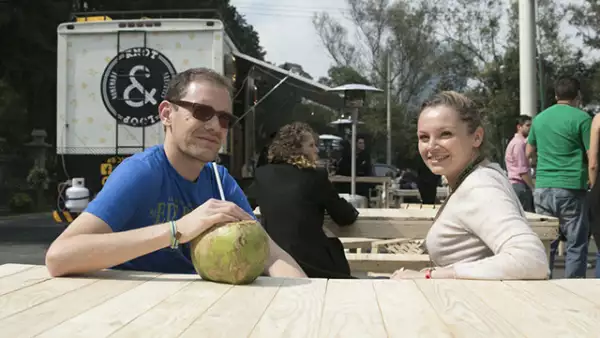 Luis Arbulu,Caroline Caput