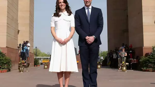 La duquesa de Cambridge es reconocida por su gran estilo al momento de escoger sus outfits y su reciente viaje a India en compañia de su marido, no fue la excepción.