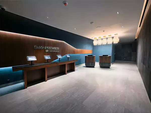 salón premier Aeroméxico