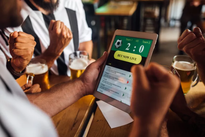 advierten fraudes en sitios de apuestas