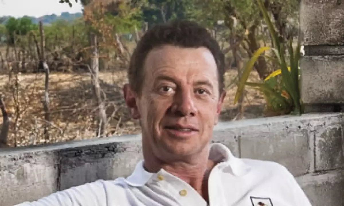 Francesco Piazzesi decidió transformar su fundación en una empresa para atacar el problema del rezago en la vivienda. (Foto: Adán Gutiérrez)