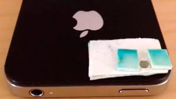 Un microscopio hecho con un iPhone