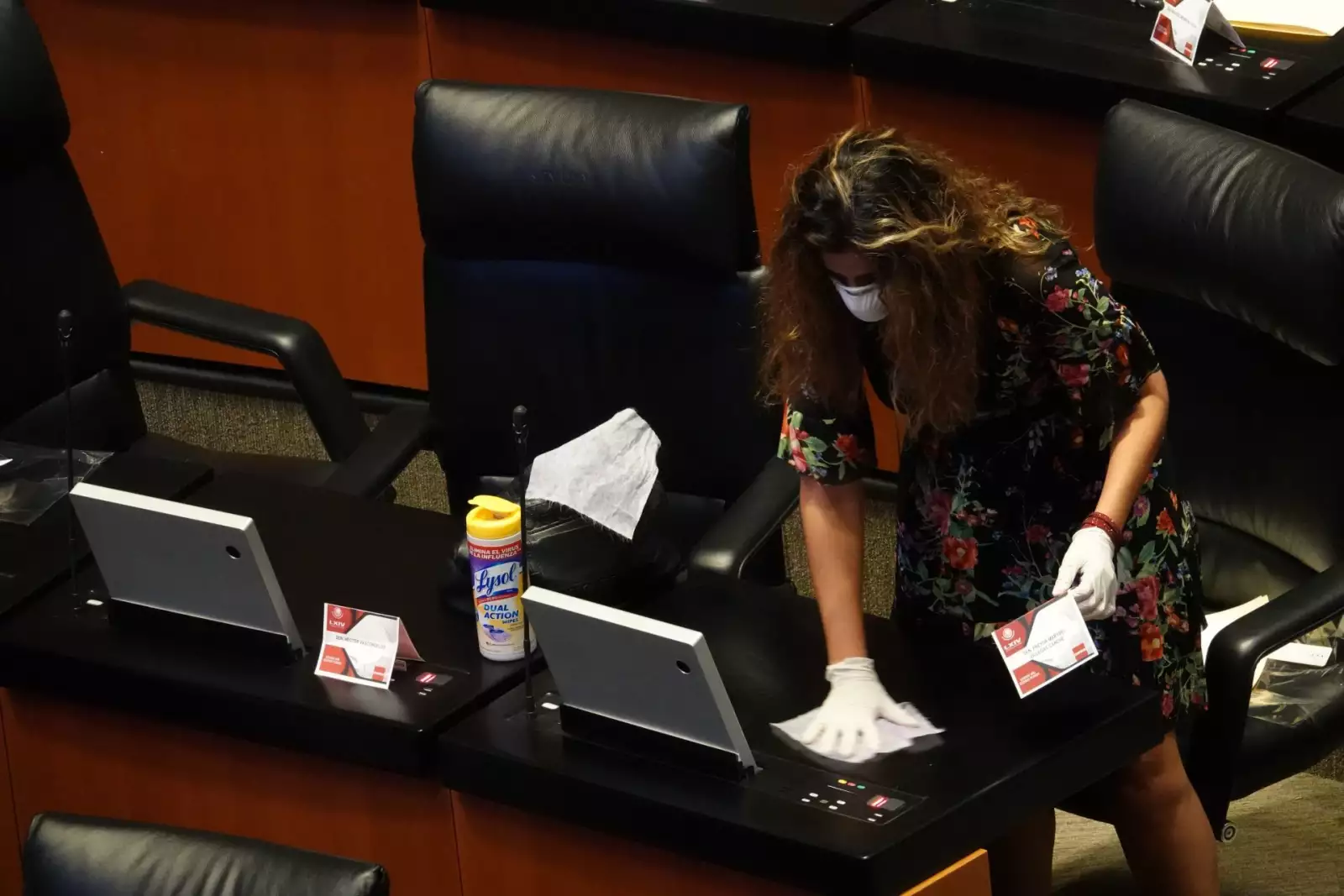 A limpiar el escaño