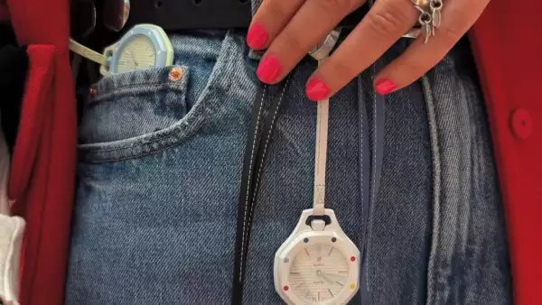 AP x Swatch accesorio pantalon.jpg